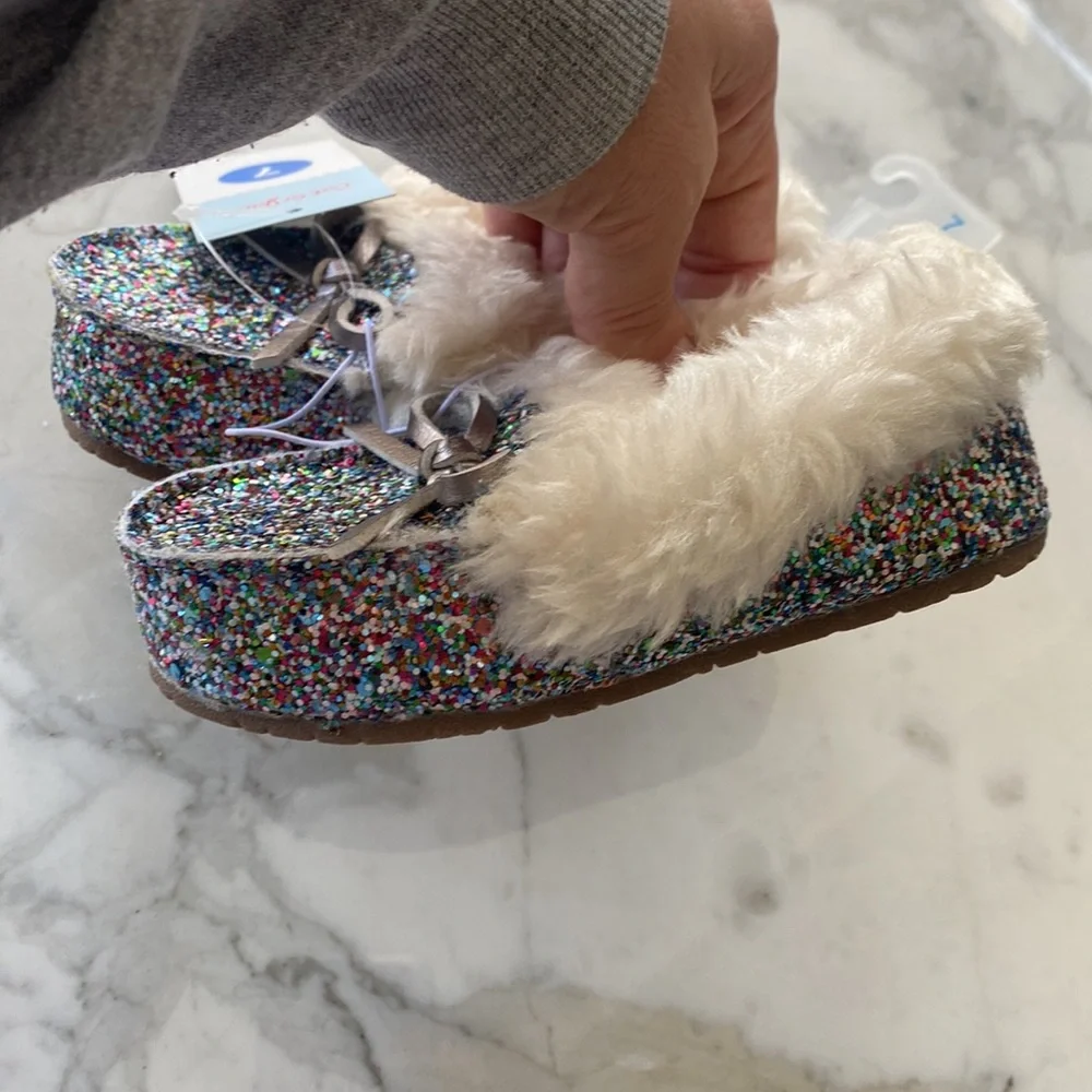 Cat and Jack Moccasins little girls‎ 7 glitter cozy
